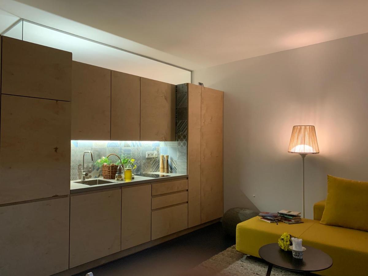 Genius Guest Unique Banovci Apartment Extérieur photo